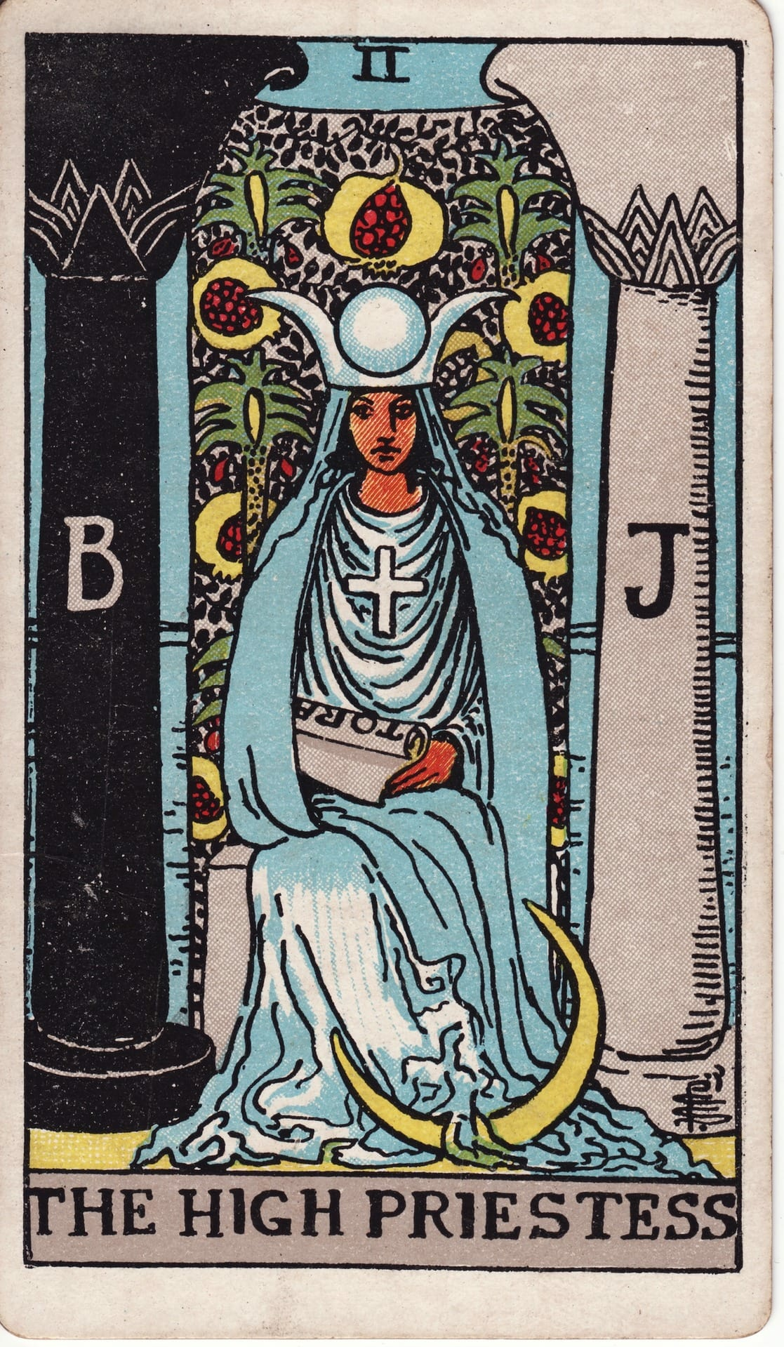 La Sacerdotisa tarot card - Arcanos mayores - intuición, sabiduría interior, misterio