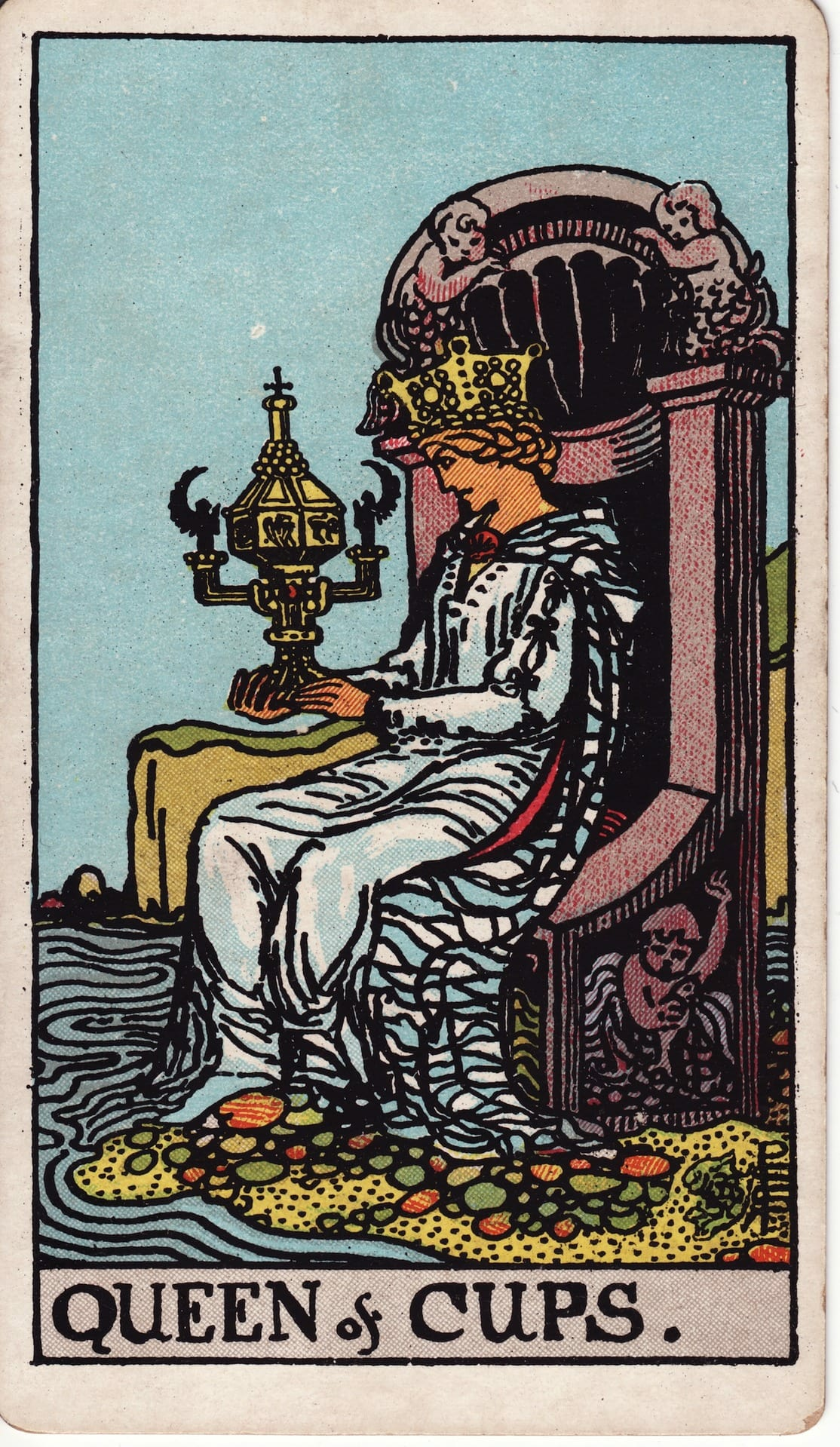 Reina de Copas tarot card - Arcanos menores - compasión, intuición, cuidado